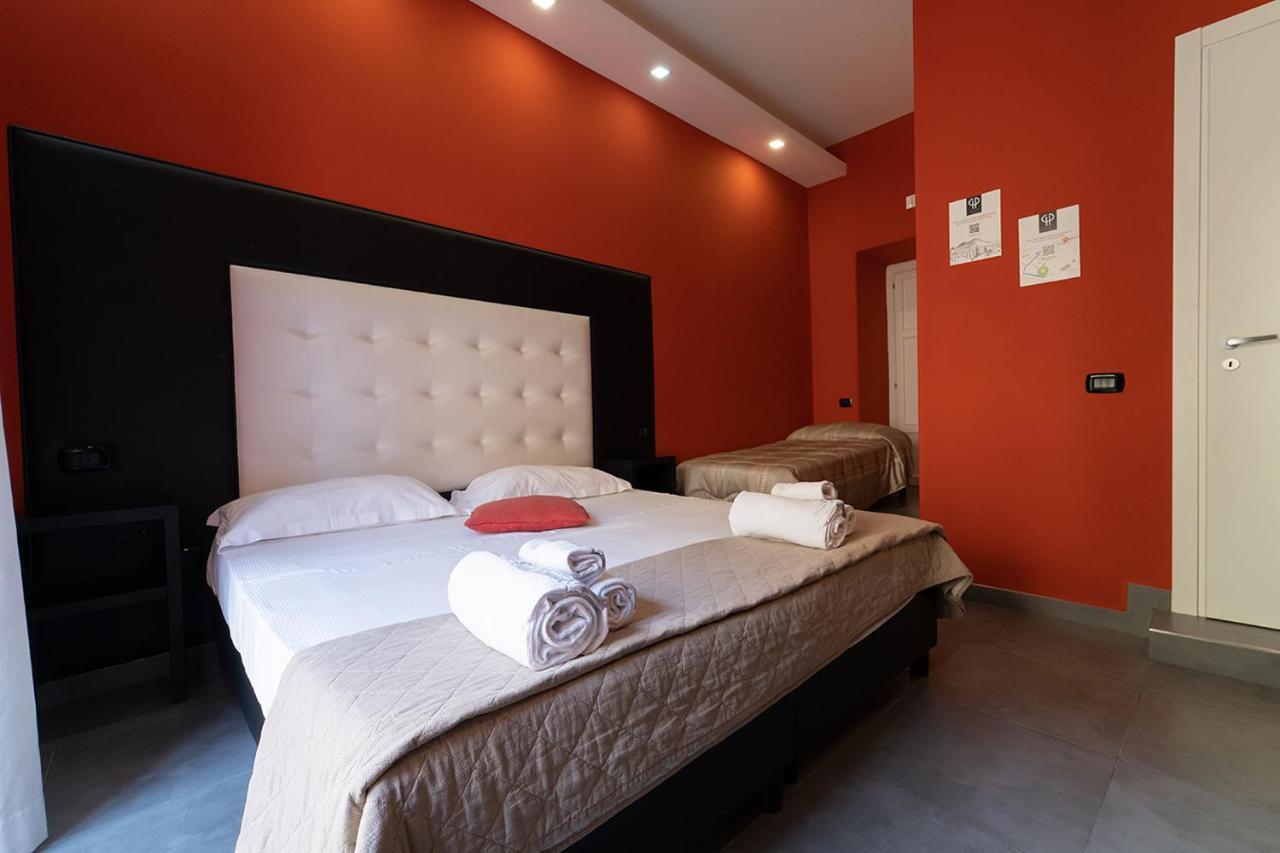 Royal House Napoli Centro, By Clapa Group Hotel ภายนอก รูปภาพ
