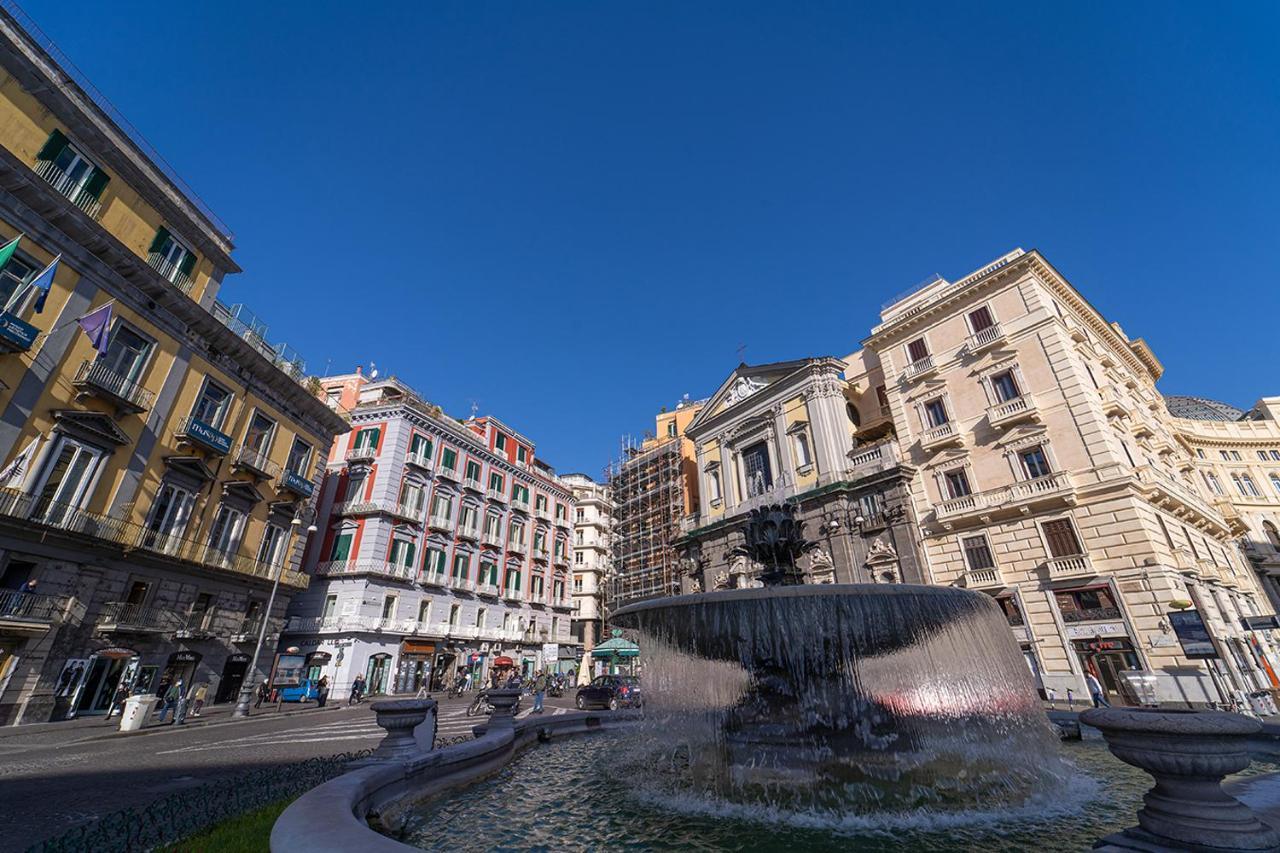 Royal House Napoli Centro, By Clapa Group Hotel ภายนอก รูปภาพ