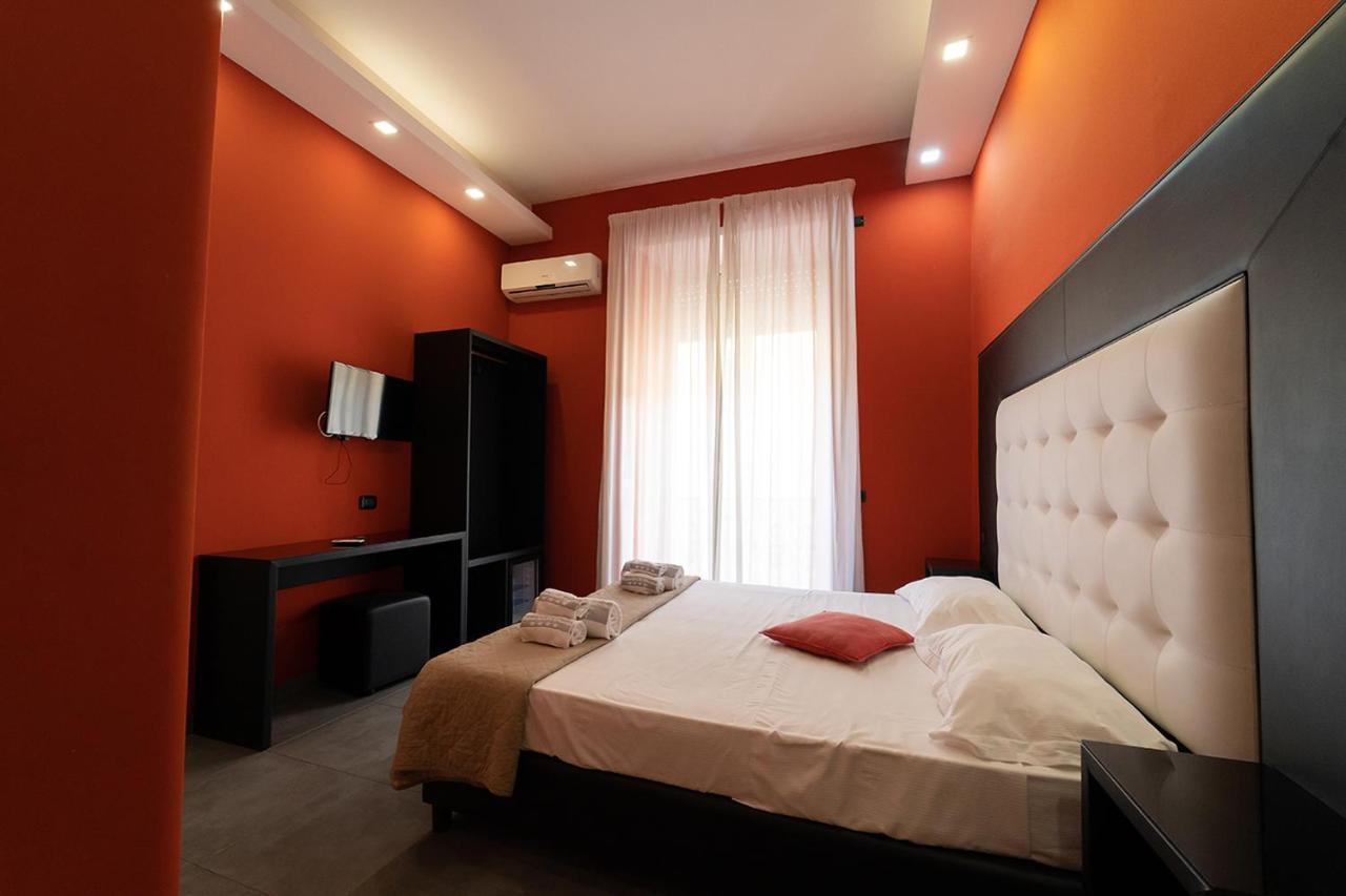 Royal House Napoli Centro, By Clapa Group Hotel ภายนอก รูปภาพ