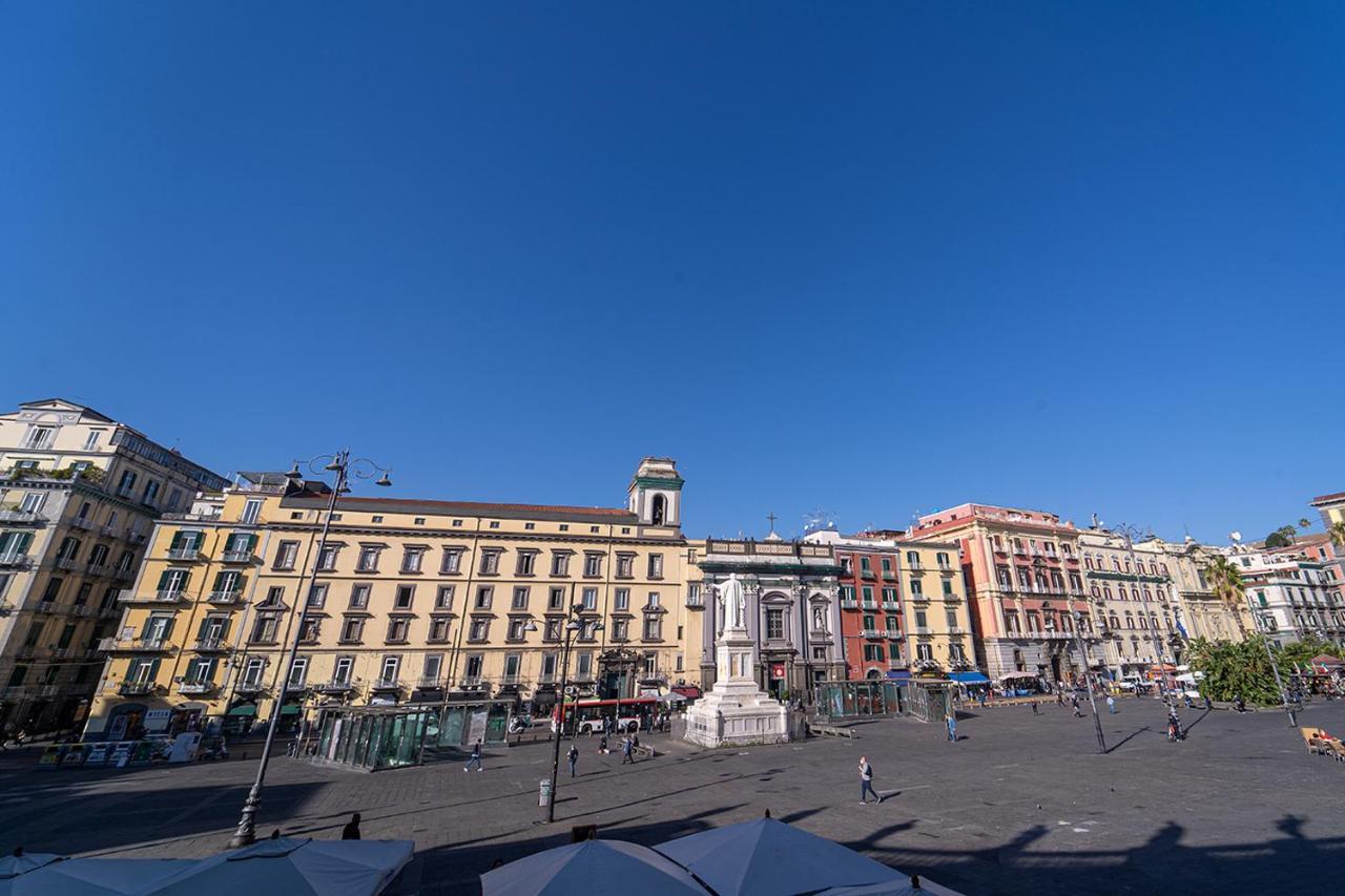 Royal House Napoli Centro, By Clapa Group Hotel ภายนอก รูปภาพ