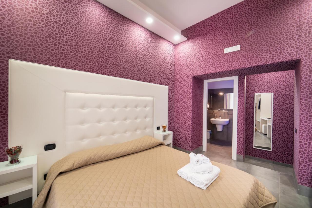 Royal House Napoli Centro, By Clapa Group Hotel ภายนอก รูปภาพ