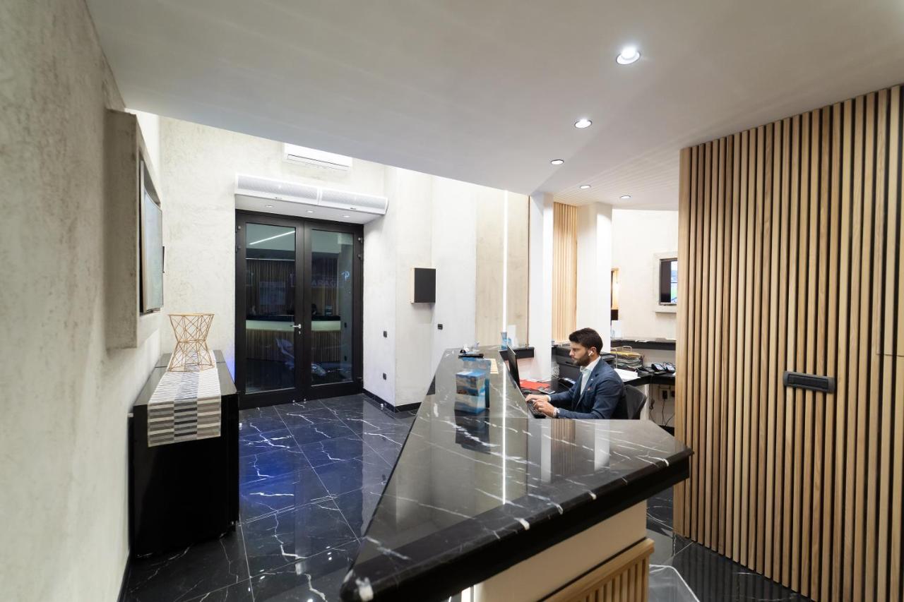 Royal House Napoli Centro, By Clapa Group Hotel ภายนอก รูปภาพ
