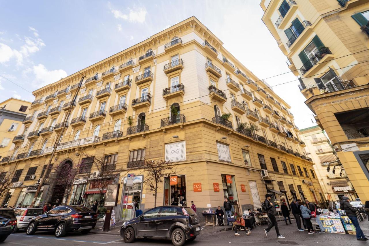 Royal House Napoli Centro, By Clapa Group Hotel ภายนอก รูปภาพ