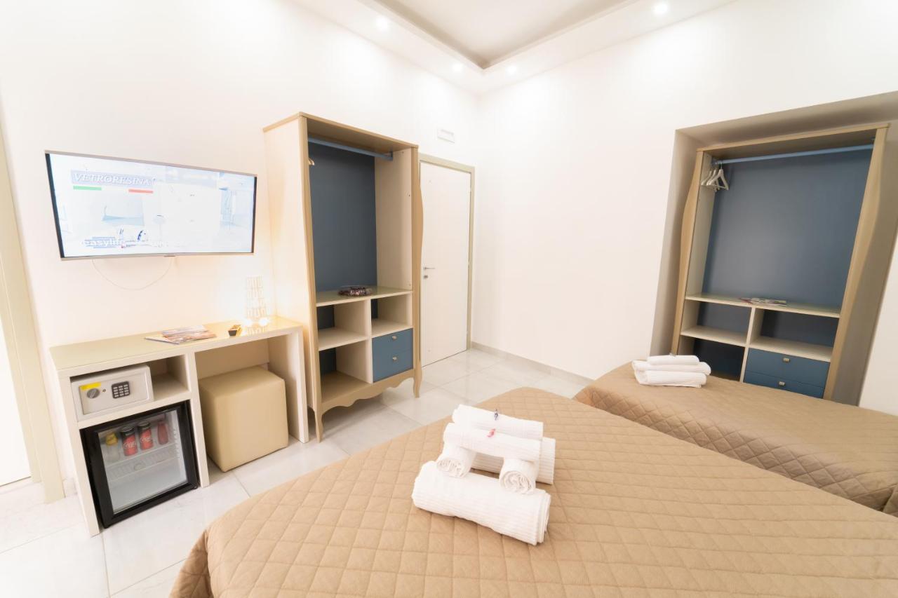 Royal House Napoli Centro, By Clapa Group Hotel ภายนอก รูปภาพ